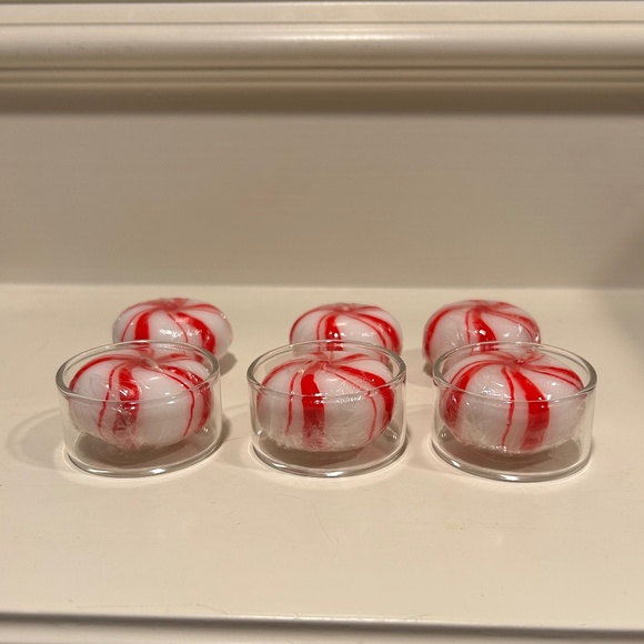 Pottery Barn Candy Mint Gift Set - candles and votive holders - Picture 2 of 4